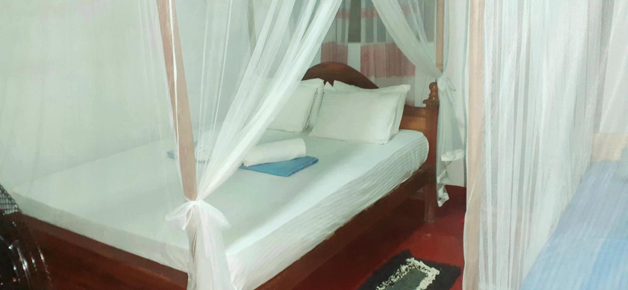 Bamboo Home Stay Hiriketiya ดิคเวลลา ภายนอก รูปภาพ