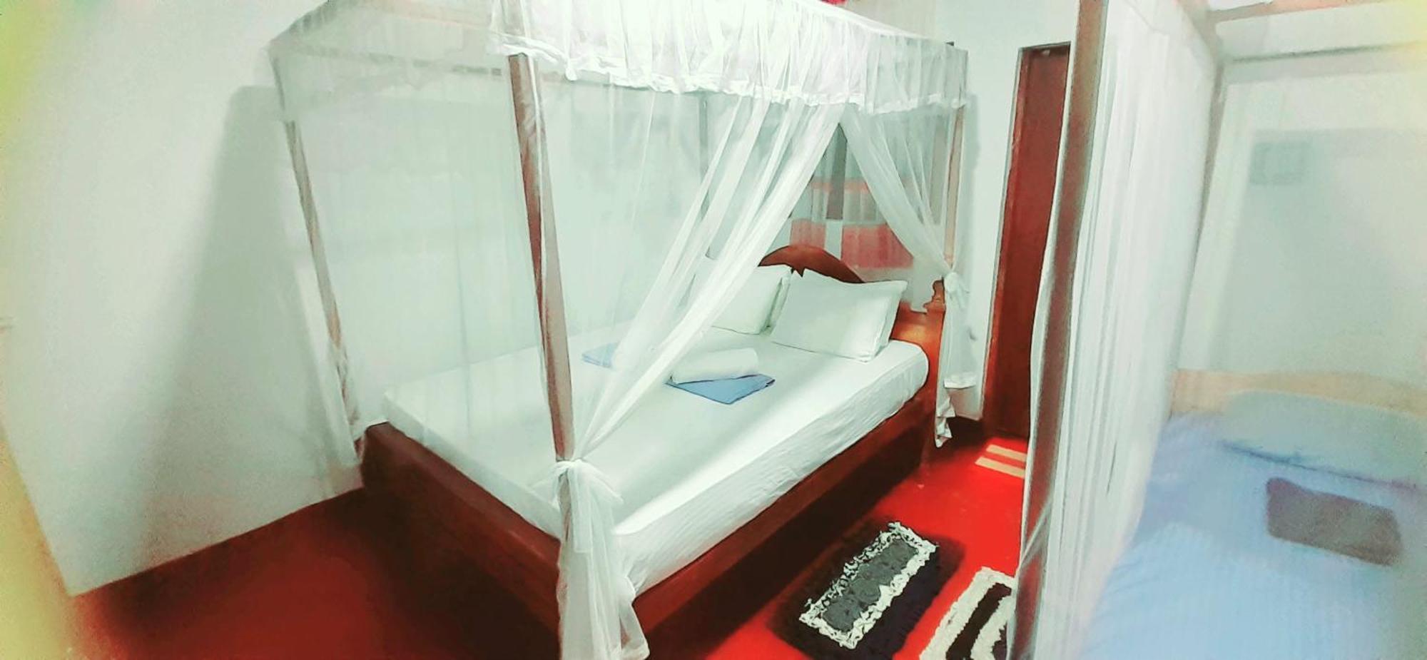 Bamboo Home Stay Hiriketiya ดิคเวลลา ภายนอก รูปภาพ